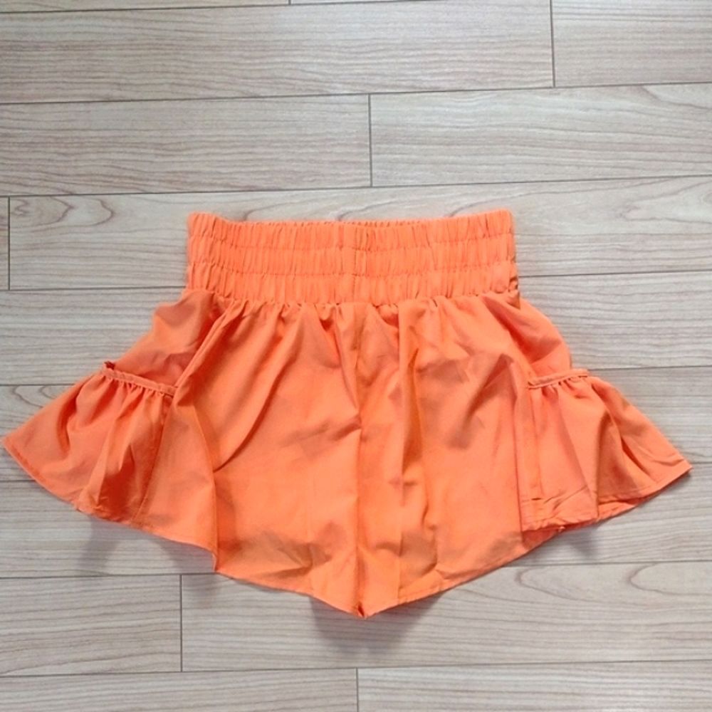 Blooming Jelly Orange High Waisted Flowy Athletic Shorts with Pockets Size Small